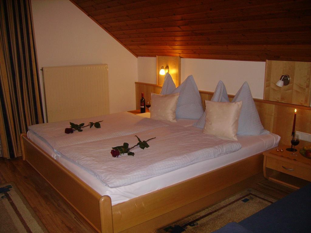 Gaestehaus Essl มาริอัปฟาร์ ภายนอก รูปภาพ